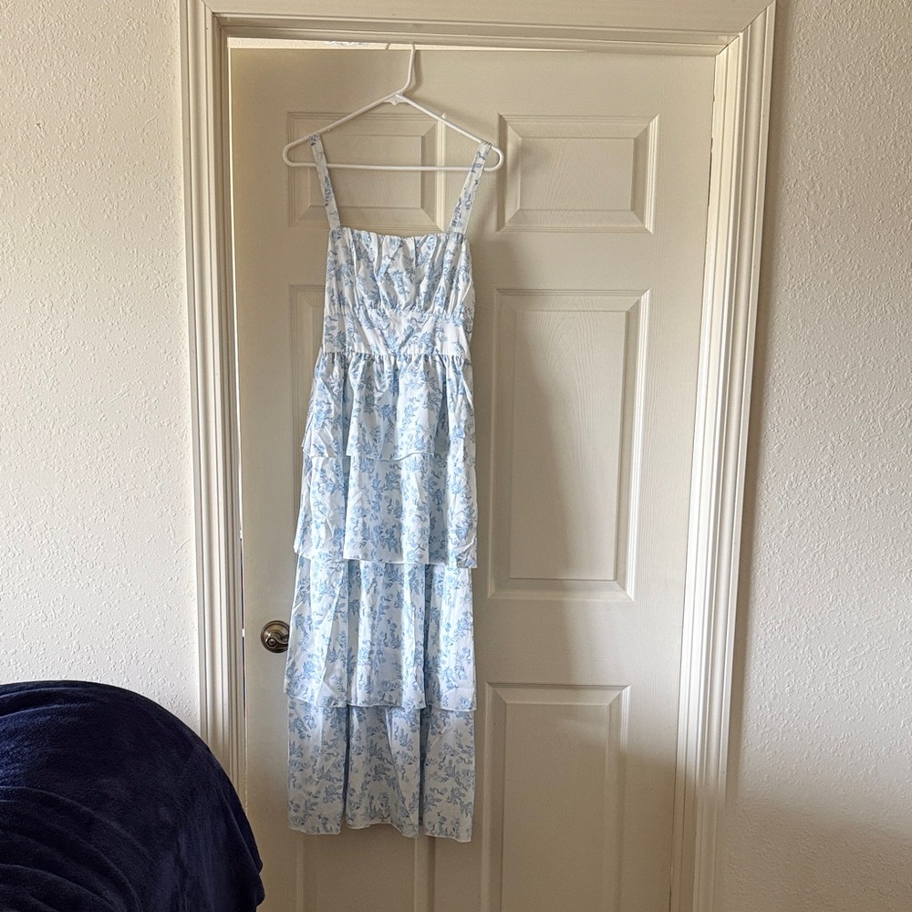 SHEIN Blue and White Floral Maxi Dress